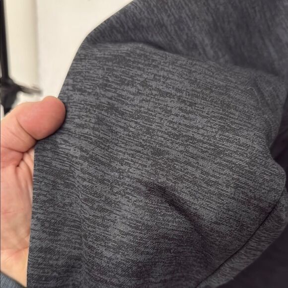 HEAD Grey/Black Quarter-Zip Pullover sz Medium - Picture 2 of 4